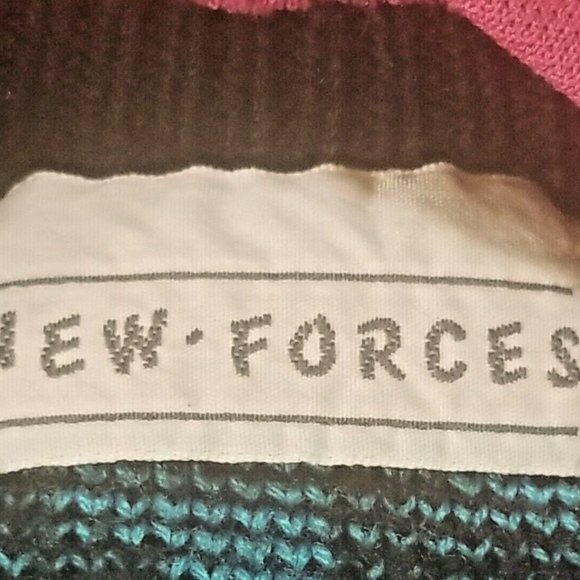 New Forces Womens Vintage Sweater M18 - Picture 7 of 7